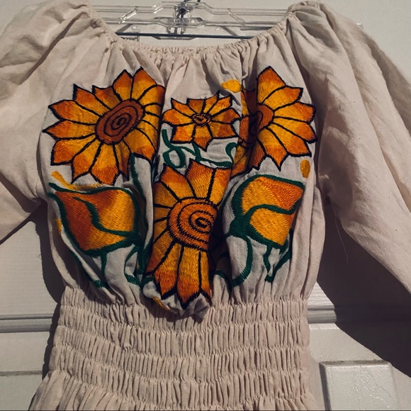 Mexican top - Picture 2 of 4